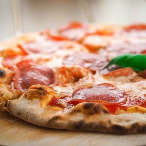 pizza salami rukola poznań